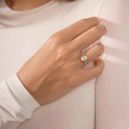 Classica Oval Pave DIamond Ring